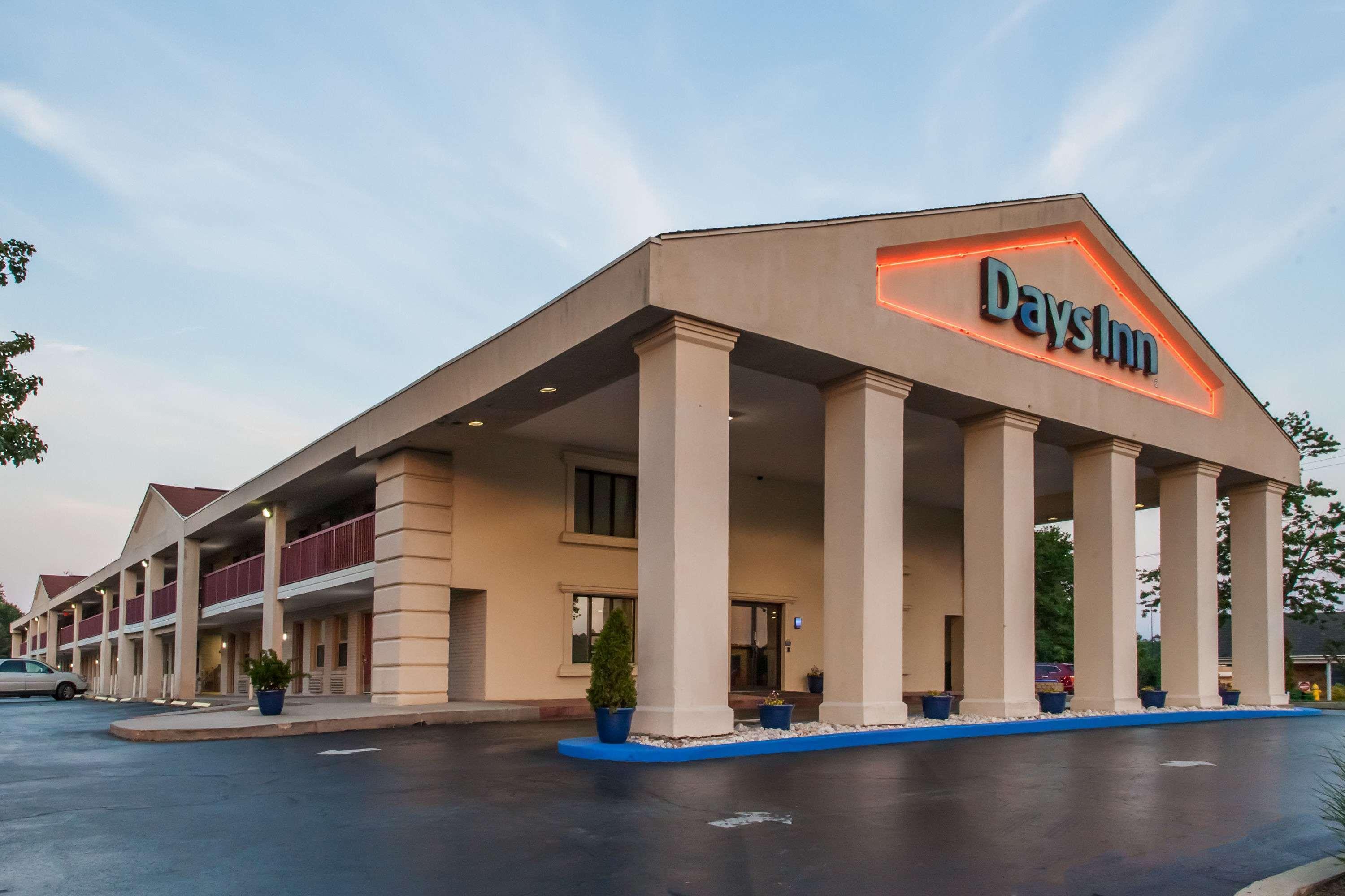Talleyville Days Inn By Wyndham Wilmington Brandywine מראה חיצוני תמונה