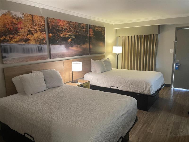 Talleyville Days Inn By Wyndham Wilmington Brandywine מראה חיצוני תמונה
