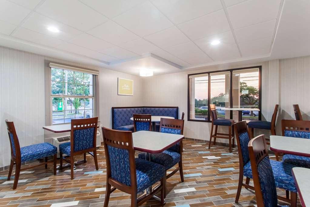 Talleyville Days Inn By Wyndham Wilmington Brandywine מראה פנימי תמונה