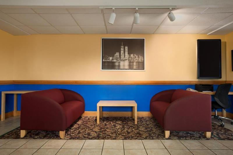 Talleyville Days Inn By Wyndham Wilmington Brandywine מראה חיצוני תמונה