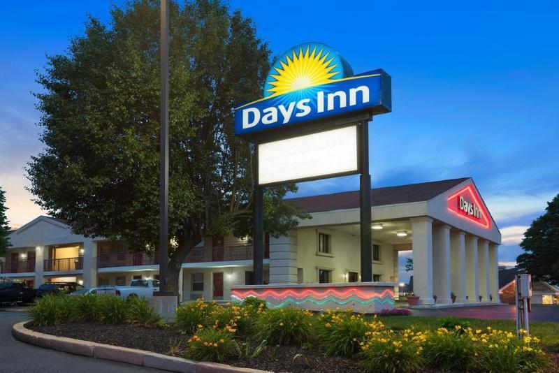 Talleyville Days Inn By Wyndham Wilmington Brandywine מראה חיצוני תמונה